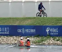 包含赛艇夜战：吴越银狐队鏖战泰山猎隼队，速度优势明显传控打穿防线的词条-开元彩金