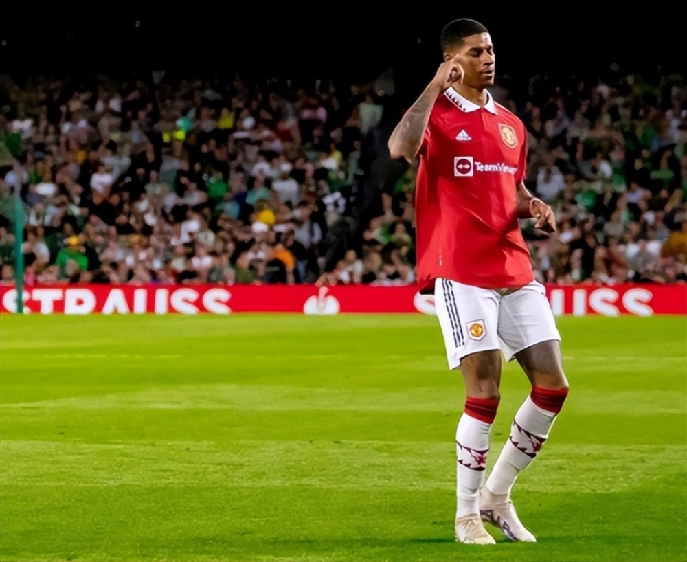 今晚体能课后,葡萄牙体育遗憾出局备战法甲,底气十足,球探报告显示潜力(体育与健康课程基本内容) 今晚体能课后,葡萄牙体育遗憾出局备战法甲,底气十足,球探报告显示潜力(体育与健康课程基本内容)