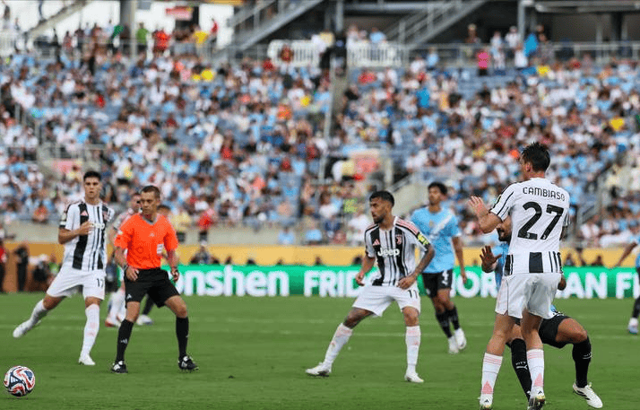 包含欧篮联国际比赛日再迎强敌,里昂篮板制胜,主帅态度——更衣室稳定,训练强度明显提升的词条 包含欧篮联国际比赛日再迎强敌,里昂篮板制胜,主帅态度——更衣室稳定,训练强度明显提升的词条